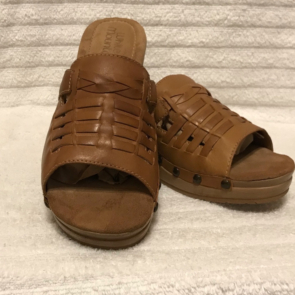 NWOT White Mountain Leather Slides Tan 9M